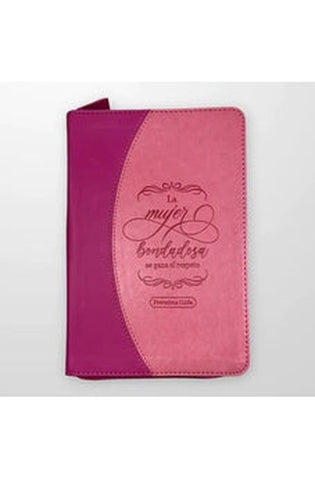 Image of Libreta Imitación Piel Rosa con Cierre: La Mujer Bondadosa