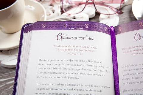 Image of Dios está Conmigo Siempre: 365 Días Devocionario