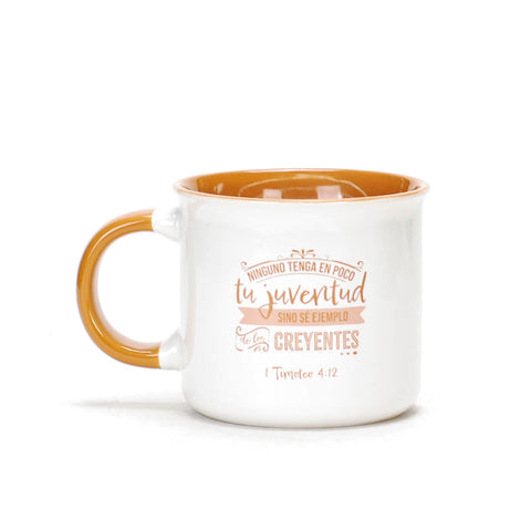 Image of Taza 18 OZ Colección Valiente Ninguno Tenga en Poco tu Juventud