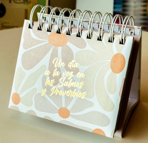 Image of Calendario Perpetuo de Mesa Un día a la Vez Salmos y Proverbios