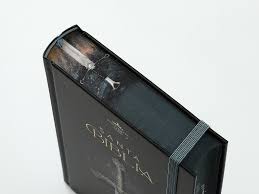 Image of Biblia RVR 1960 Tamaño Manual Letra Grande Tapa Dura Espada Tapa Dura