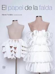 EL PAPEL DE LA FALDA