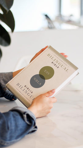 Image of Biblia ESV/NBLA Bilingüe Tapa dura